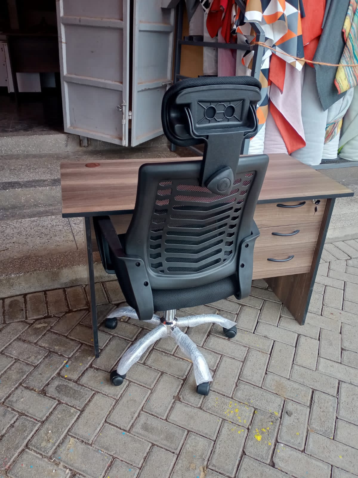 FURNITURE DESK 1.2M WITH HEADREST OFFICE CHAIR COMBO VERY COMFORTABLE WORKING STATION