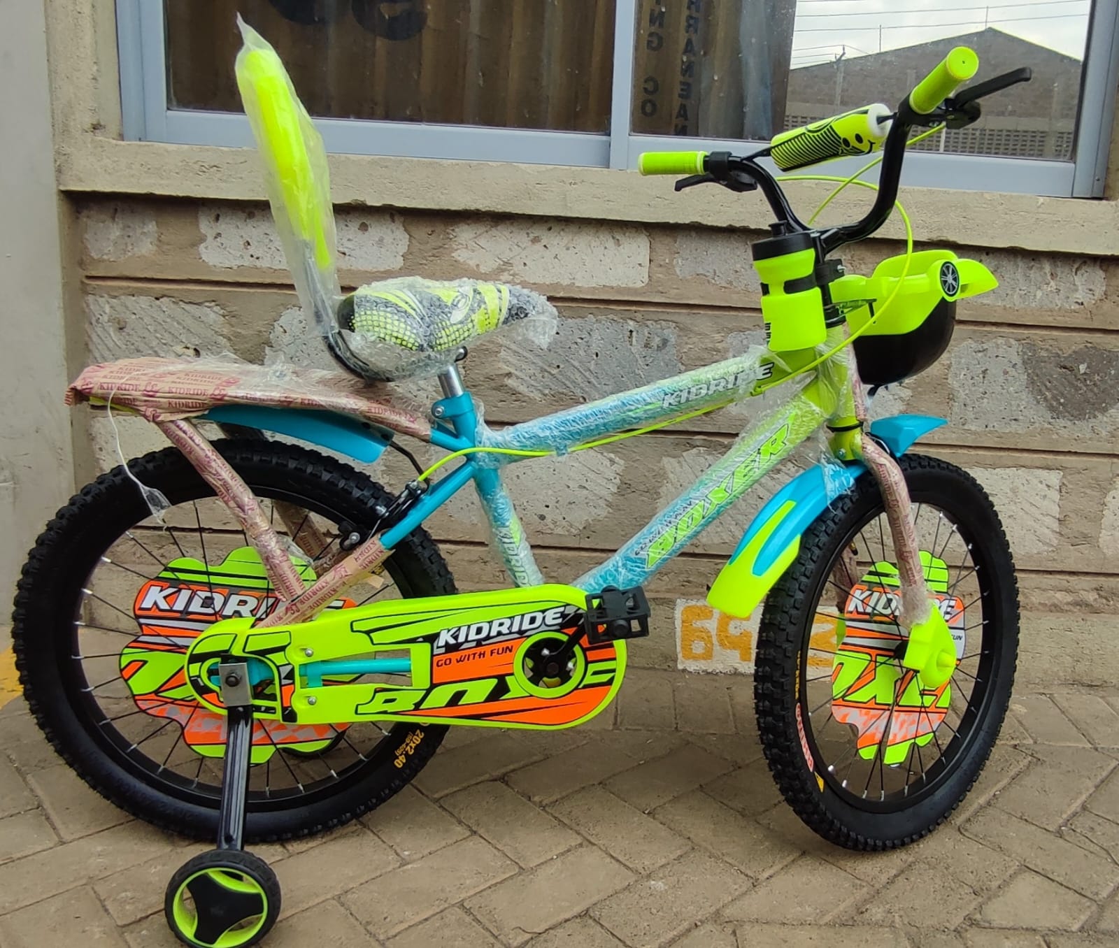 kids bicycle kids bike children bicycle size 20 with training wheels. kids bike that is high-quality with strong frame and training wheels. kids bike with 12 months warranty.made in India.