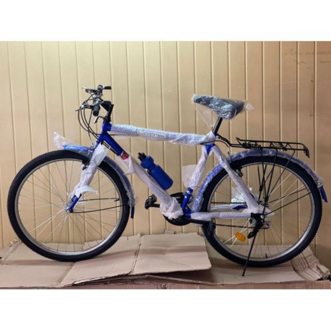 SIZE 26 ADJUSTABLE LIAFENGH MOUNTAIN BIKE WITH A WATER BOTTLE AND A CARRIER HAS GEARS AND MADE OF STEEL FRAMES