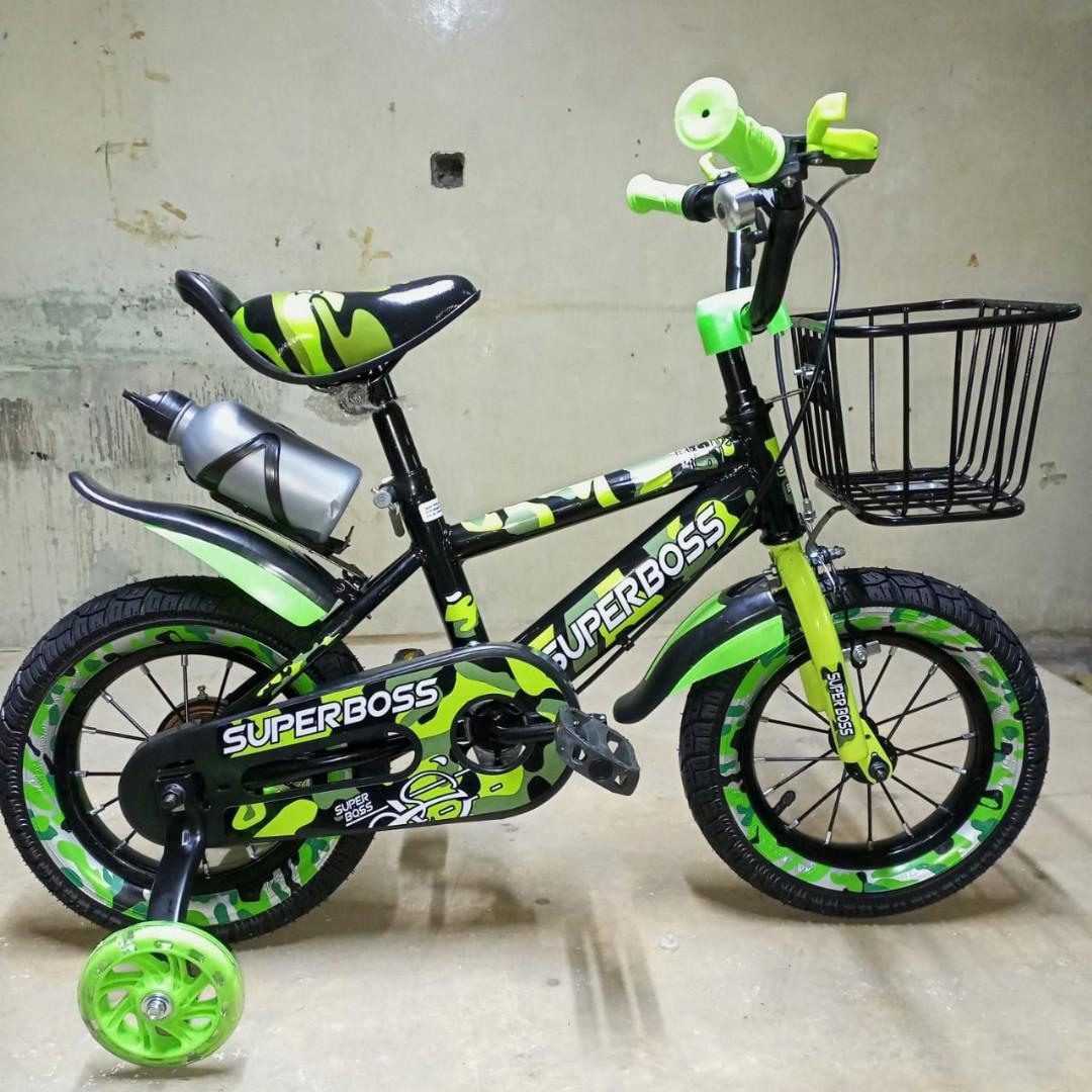 BABIES BICYCLES KIDS ADJUSTABLE BIKE WITH A WATER BOTTLE superboss 12 age 2 to 5 years