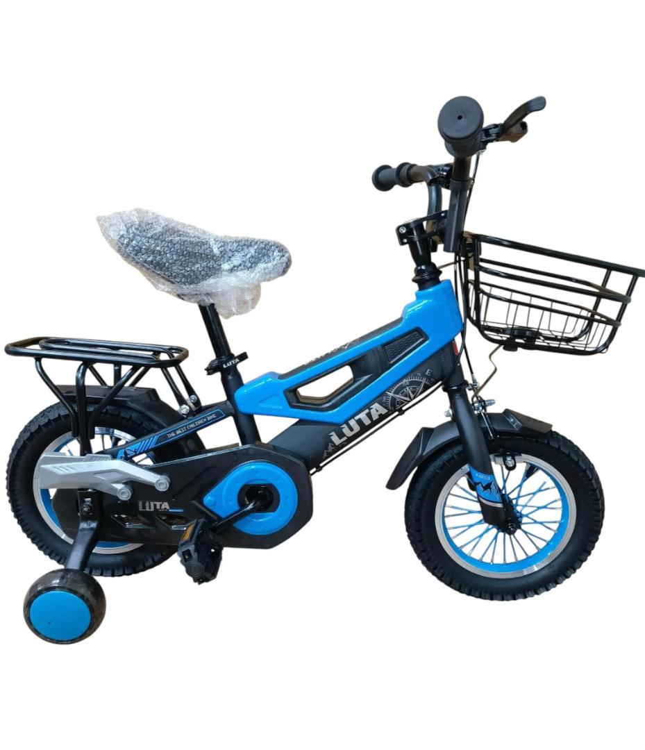 BABIES ADJUSTABLE BIKE WITH SIDE WHEELS AND A HEAVY DUTY CARRIER adjustable made of steel frames