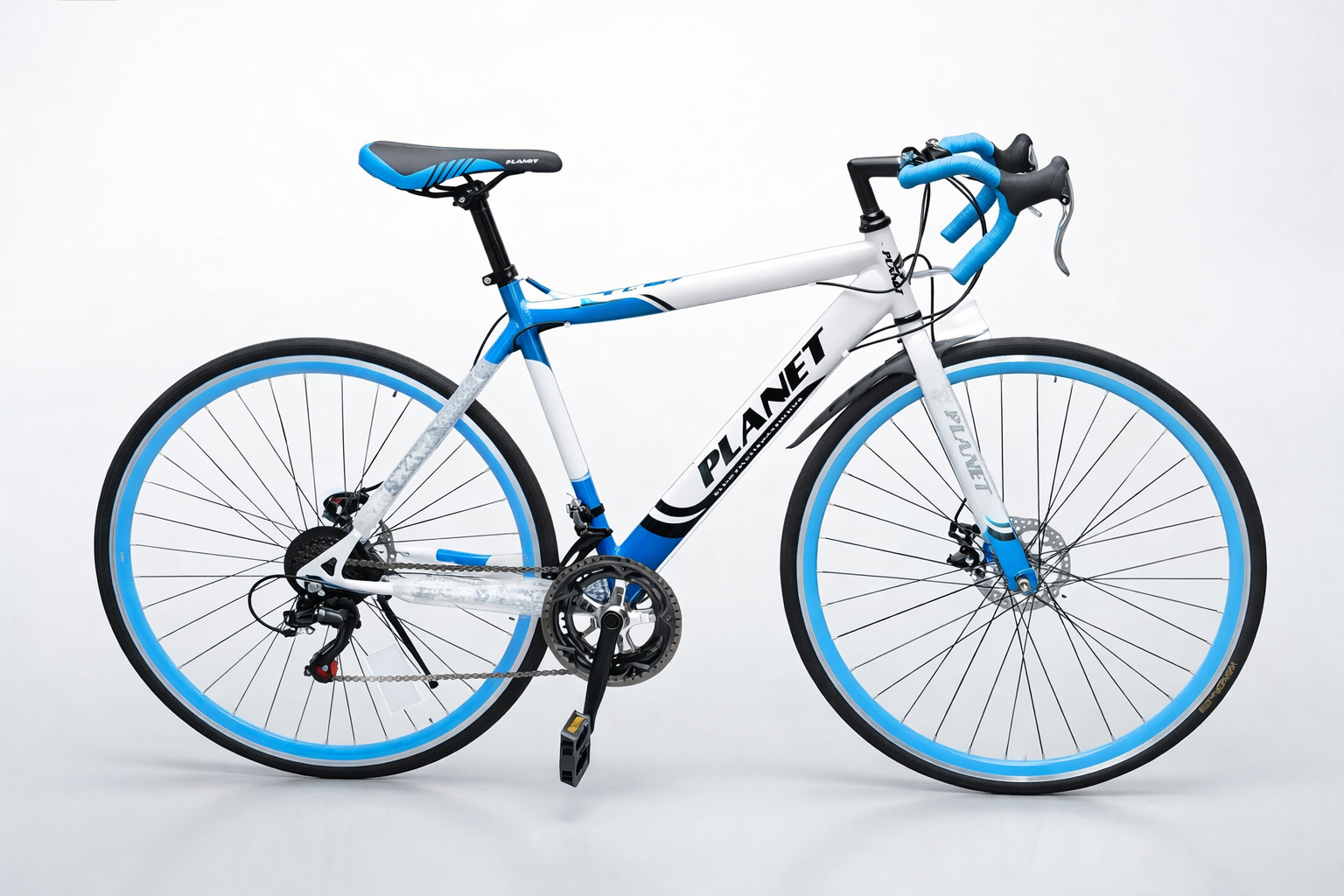 Conquer The road With PLANET Size 27 Road Bike.It Has A Lightweight Racing Bicycle With Drop Handlebars & Dual Disc Brakes – Blue & White/Red & White Performance Cycle.Perfect For Fitness & Commuting.