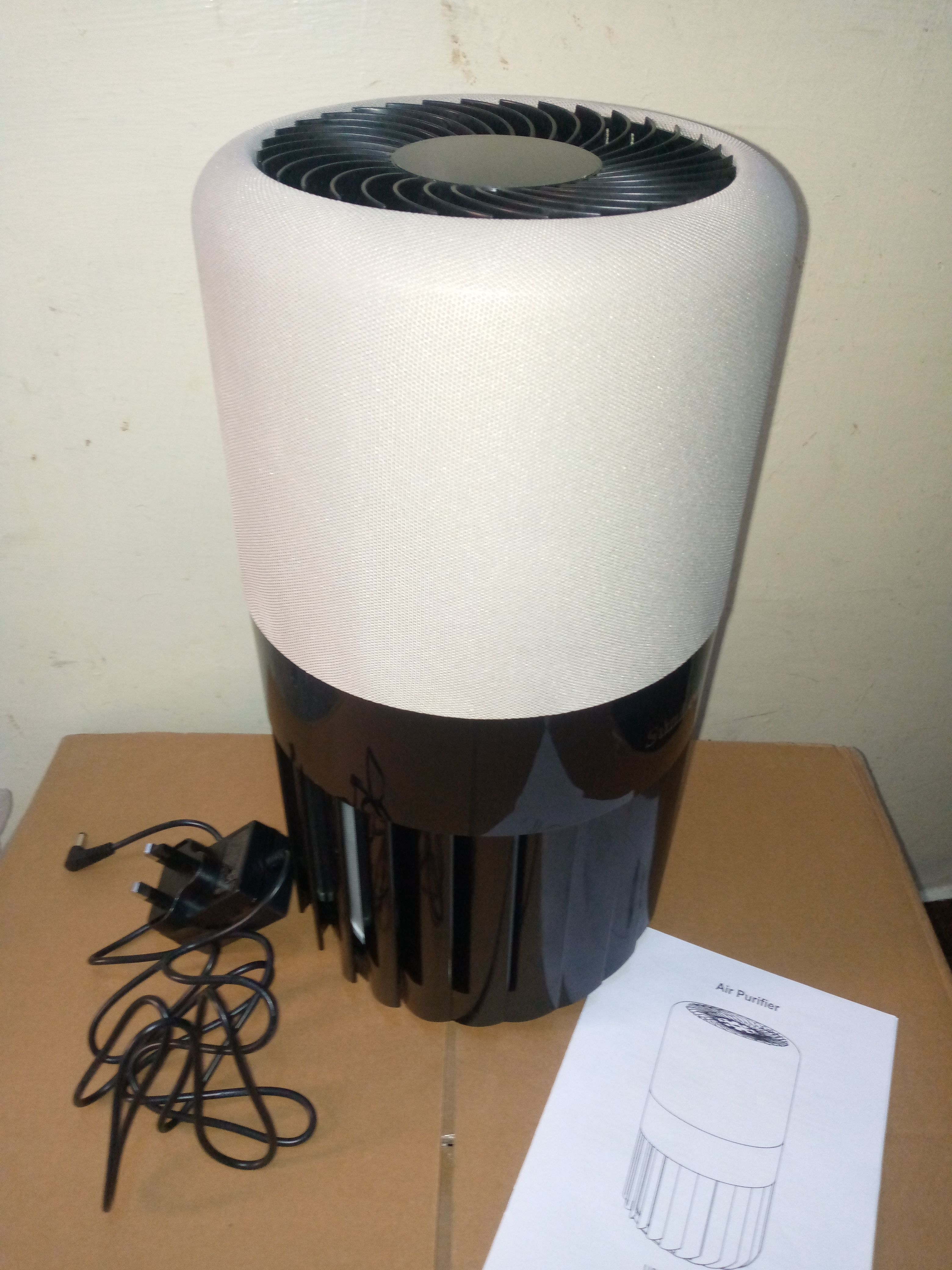 Air purifier automotive supplies on-board air purifier removes formaldehyde odor and haze Household products and children's room products