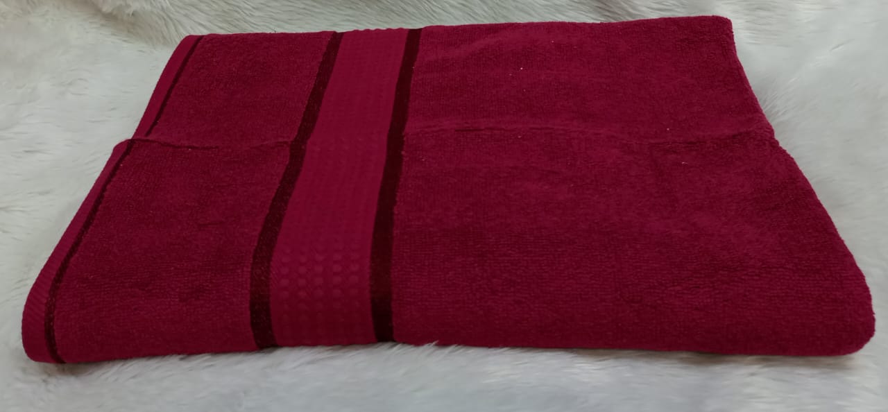 TOWELS. Heavy Quality  towels, High quality with high water absorbent, Fade resistant, Luxurious cotton towel, Soft, Absorbent, and Durable - Ideal for Bath or Beach