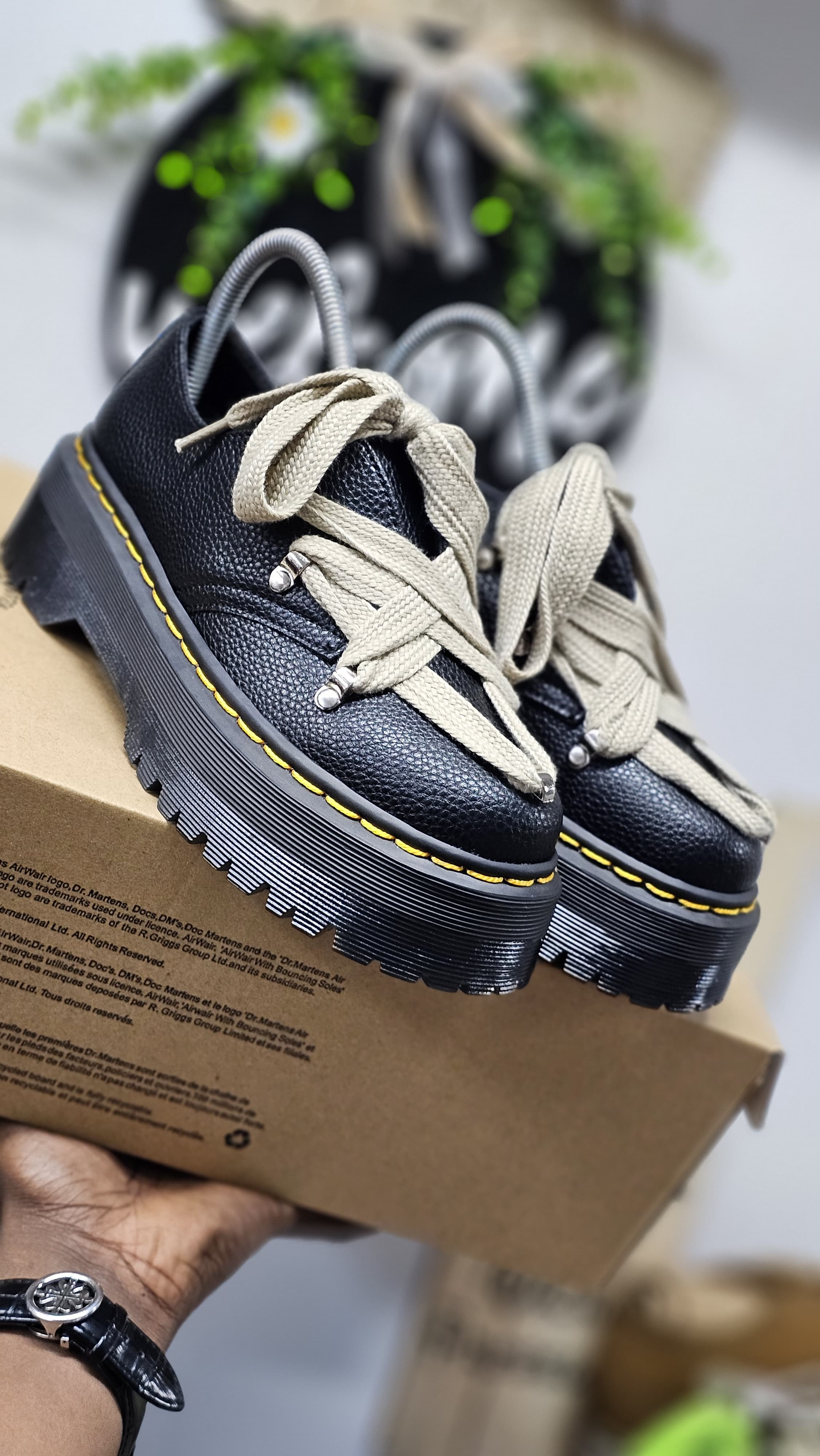 Chunky Laced DR MARTINS oxford sneaker Boot and low cut double sole Men's Shoes Sneakers
