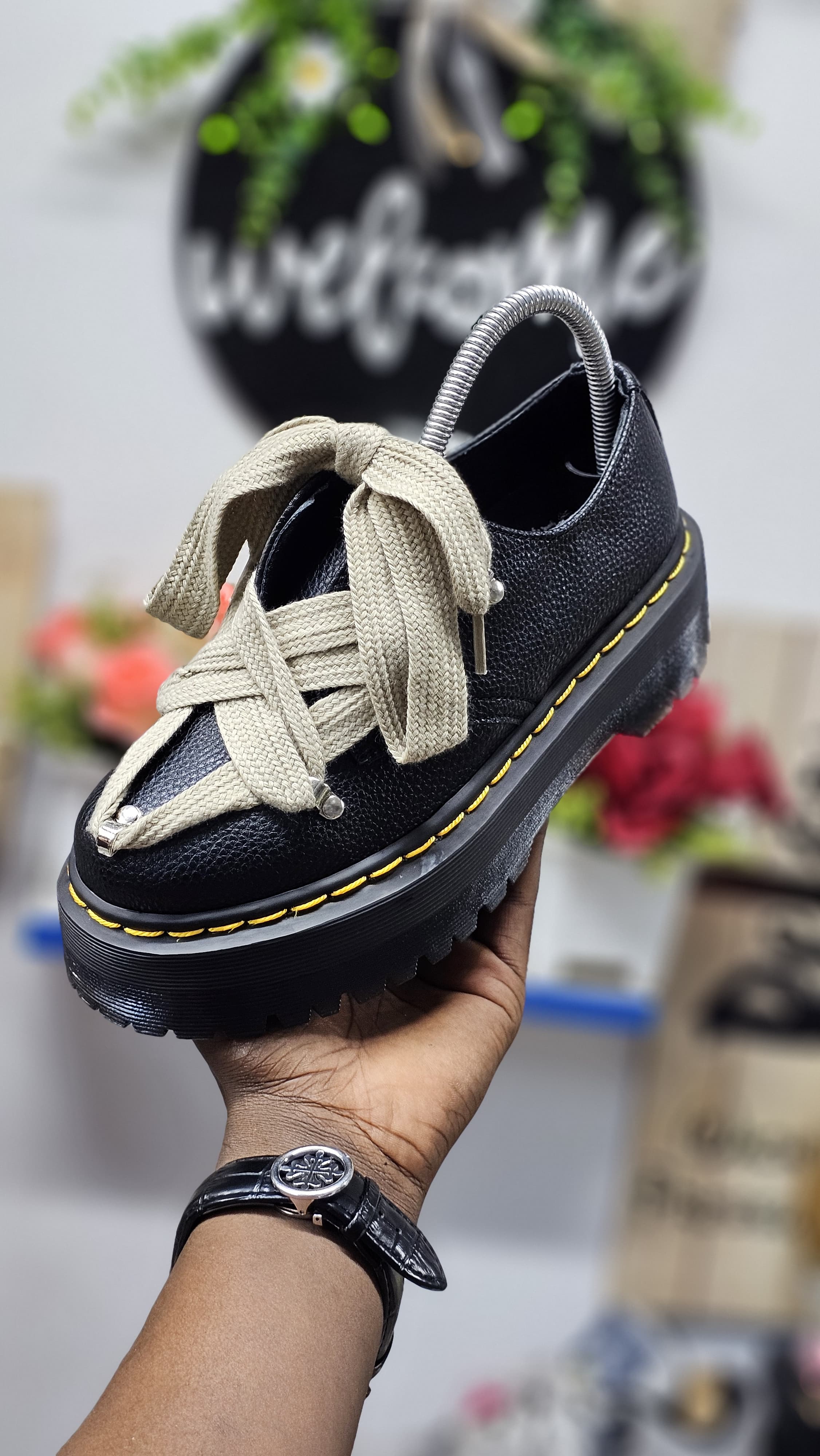 Chunky Laced DR MARTINS oxford sneaker Boot and low cut double sole Men's Shoes Sneakers