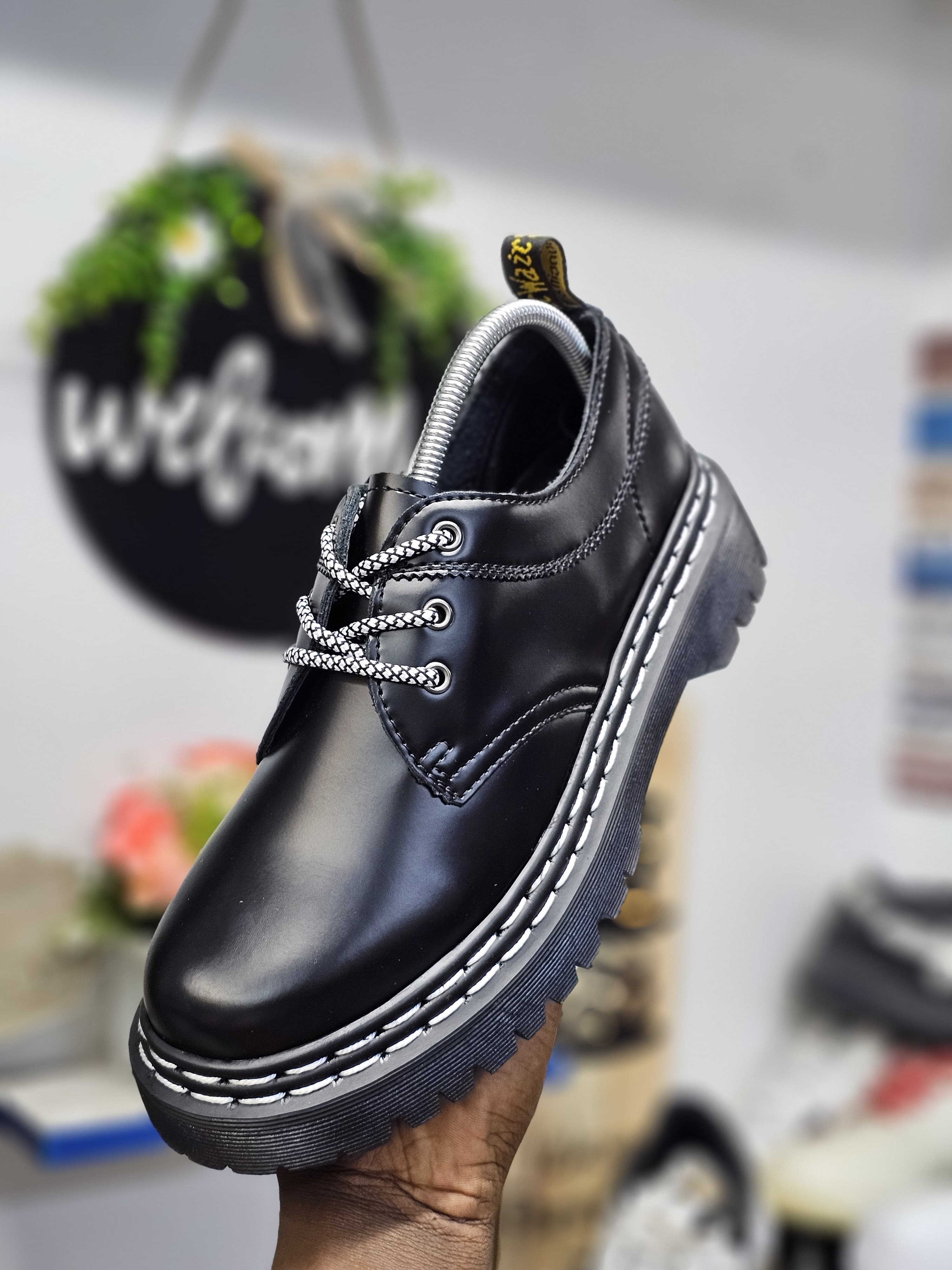 Normal Laced DR MARTINS oxford sneaker Boot and low cut Men's Shoes Sneakers
