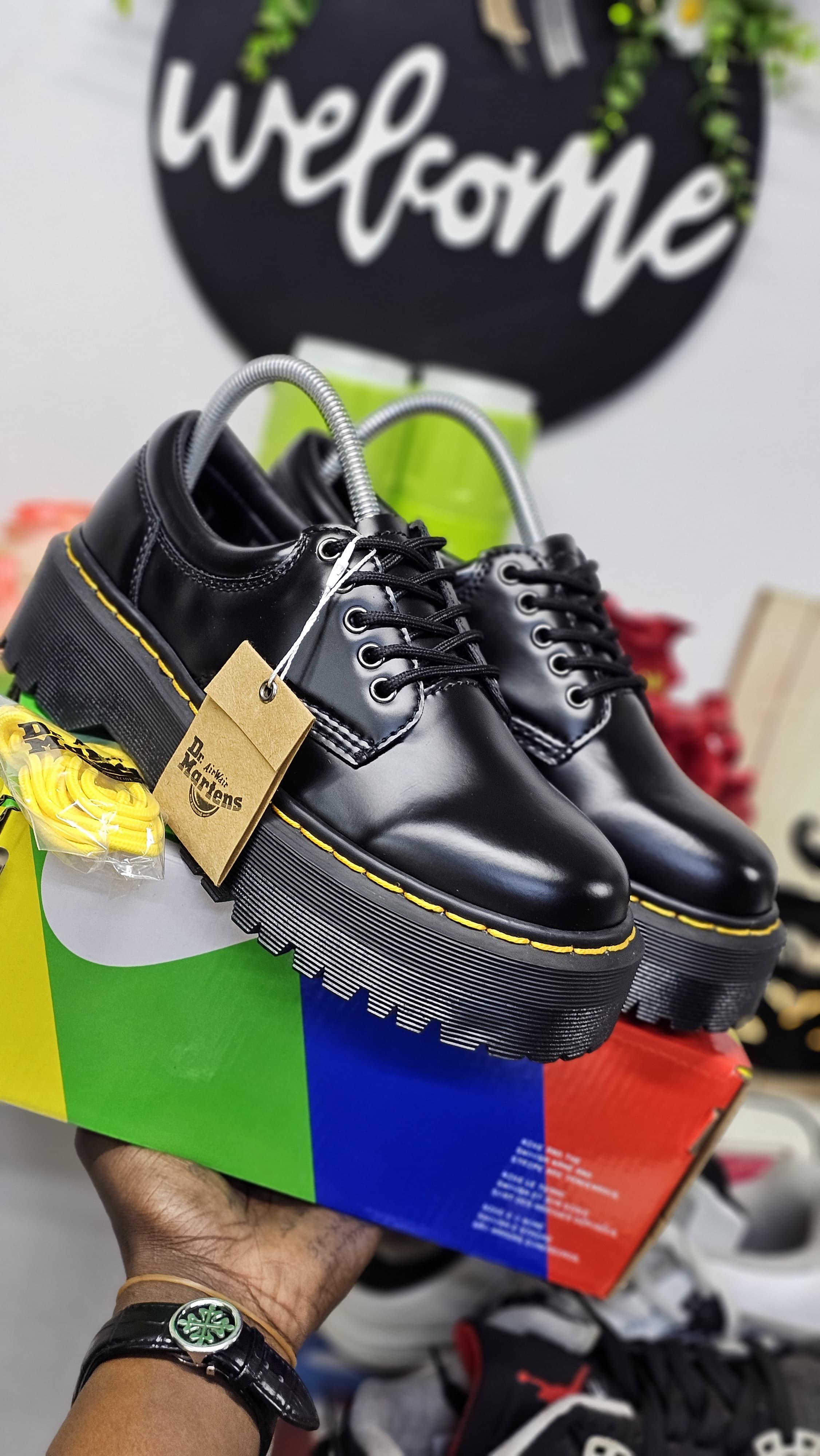 Low cut DR MARTINS oxford sneaker unisex Men's Shoes Sneakers