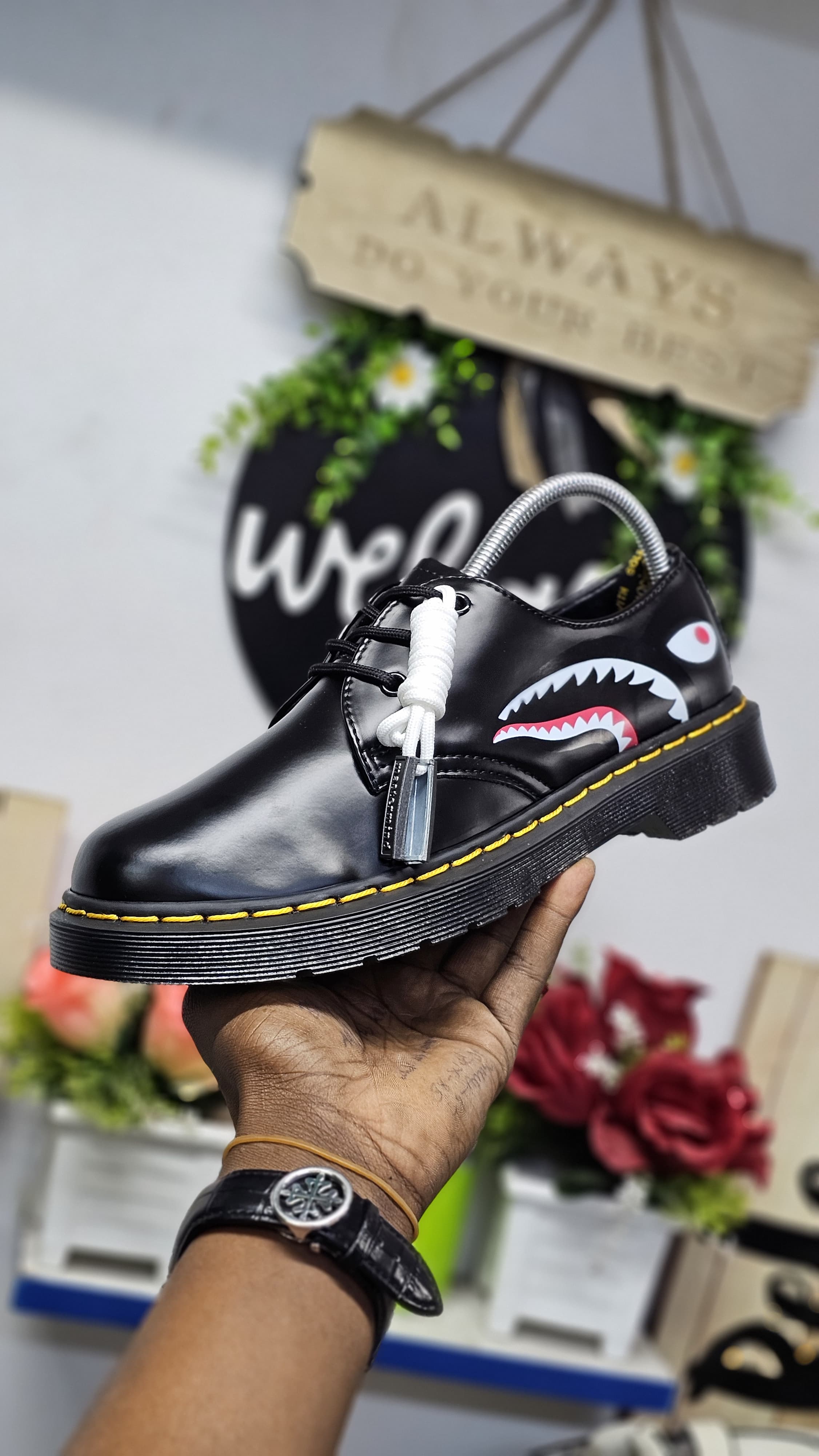 Low cut DR MARTINS oxford sneaker unisex Men's Shoes Sneakers