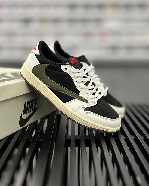 Travis Scott Quality leather Size 38-45 Men's Shoes Sneakers