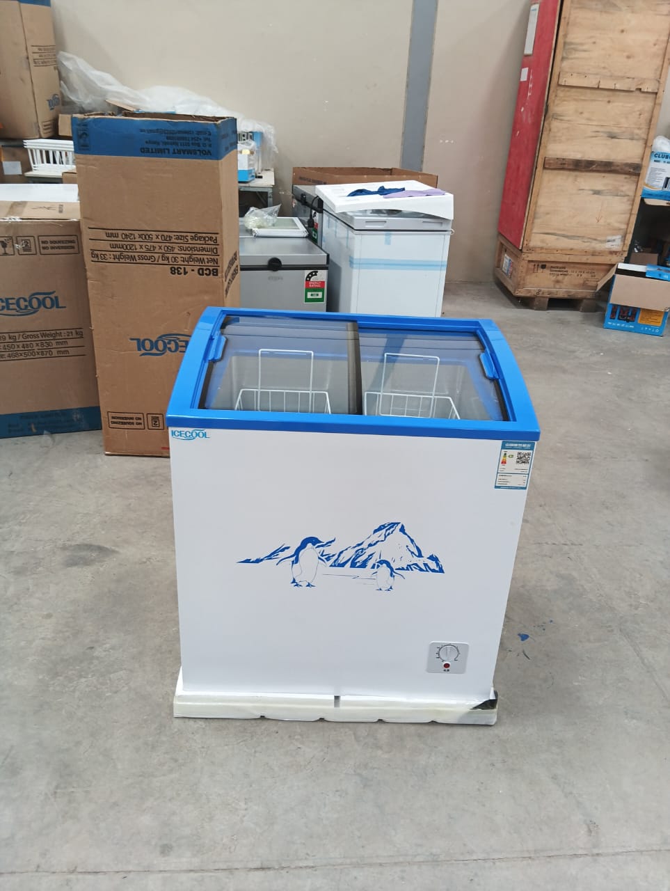 [PROMOTION !!! PROMOTION !!! ] 1 pc classy high quality home kitchen Ecomax 159litres Display freezer