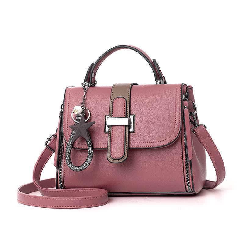 [ CLASSY NEW ARRIVALS 🤩🤩✨ !!! ] Single Brand New Classy and Stylish Ladies Handbag That provides the perfect way to carry your necessities while adding a touch of refinement to your overall look✔👌