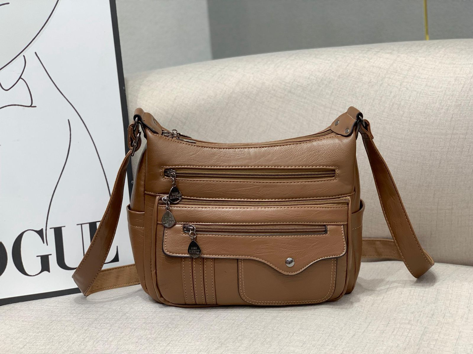 [ PRICE OFFER 🥳🥳‼️‼️** 🥑ONLY ON KILIMALL !!! ] 1 Pc Classy Brand New Ladies Handbag Thats Great For Keeping all Your Necessities Safely Organised While Still Looking Your Absolute Best✨