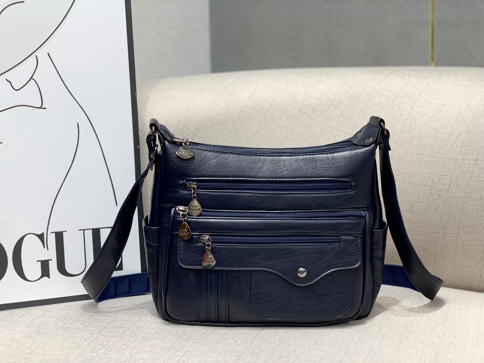 [ PRICE OFFER 🥳🥳‼️‼️** 🥑ONLY ON KILIMALL !!! ] 1 Pc Classy Brand New Ladies Handbag Thats Great For Keeping all Your Necessities Safely Organised While Still Looking Your Absolute Best✨