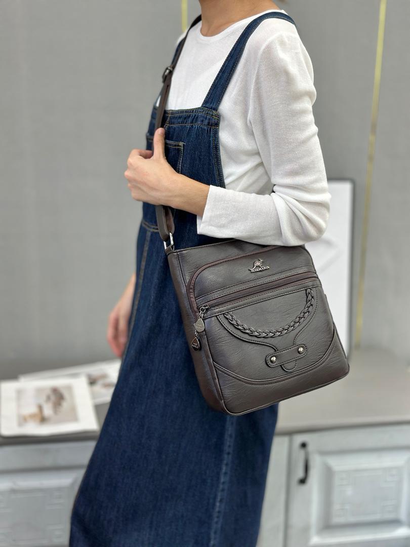 [ PRICE OFFER 🥳🥳‼️‼️** 🥑ONLY ON KILIMALL !!! ] 1 Pc Classy Brand New Ladies Handbag Thats Great For Keeping all Your Necessities Safely Organised While Still Looking Your Absolute Best✨