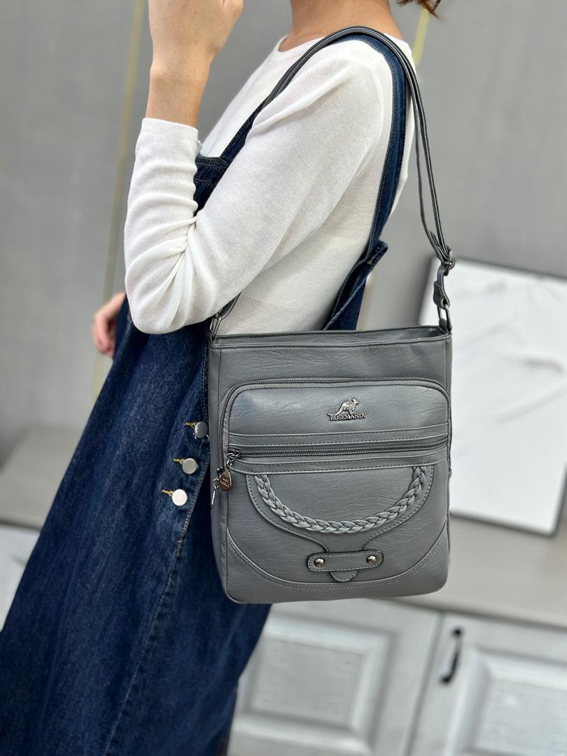 [ PRICE OFFER 🥳🥳‼️‼️** 🥑ONLY ON KILIMALL !!! ] 1 Pc Classy Brand New Ladies Handbag Thats Great For Keeping all Your Necessities Safely Organised While Still Looking Your Absolute Best✨