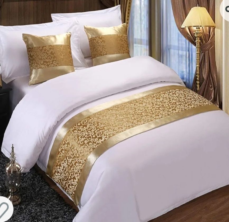 🔥 HOT SELL OFFER 🔥1pc Satin Bed Runner – Microfiber Flag Print, Modern Washable Bedroom Decor,  6×6ft