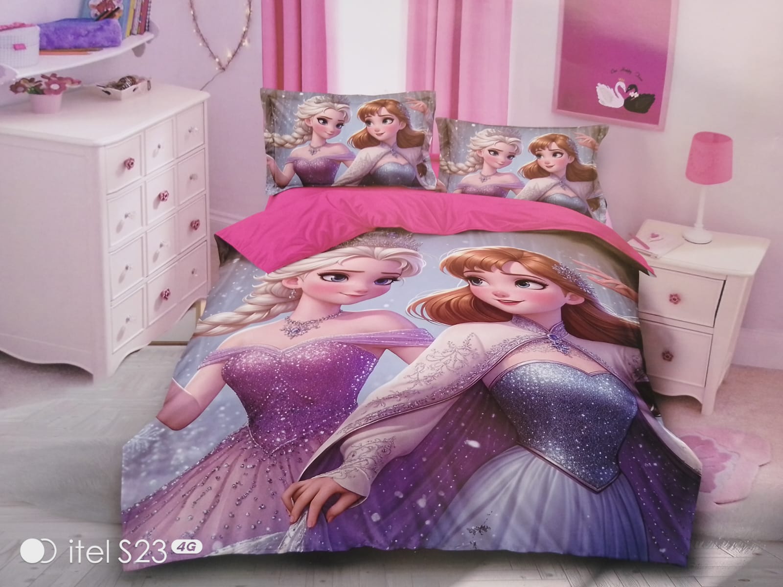 ⭐ SEASONAL OFFER ⭐3PCS Cartoon-Themed Duvet Cover Set – 1 Bedsheet, 1 Pillowcase, Floral Print, Anti-Pilling, Modern Kids Bedroom 4×6ft.