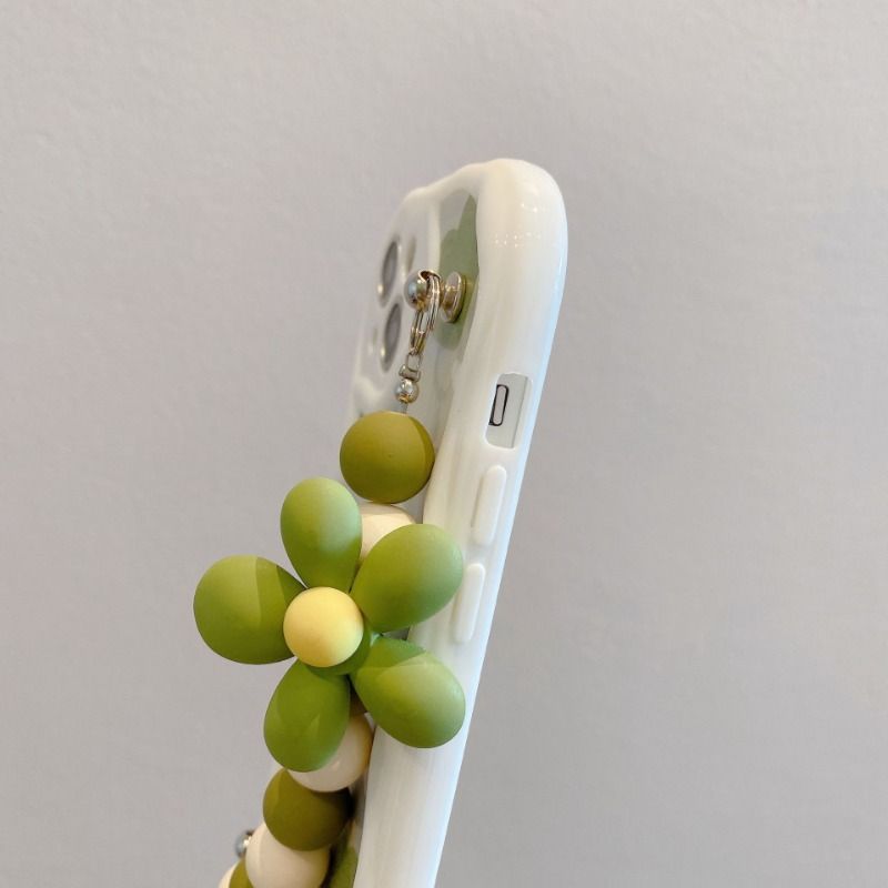 Green Heart Flower Chain Anti-Drop Case For iPhone 17 16 15 Cases Mobile Accessories Phone Case