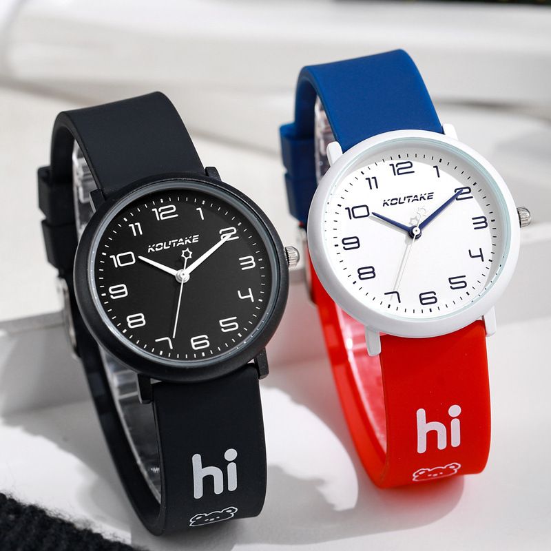 Cute candy silicone sports quart watch personality men and women  the collegiate style neutral watch student watch