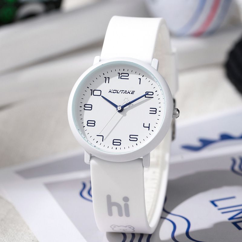 Cute candy silicone sports quart watch personality men and women  the collegiate style neutral watch student watch