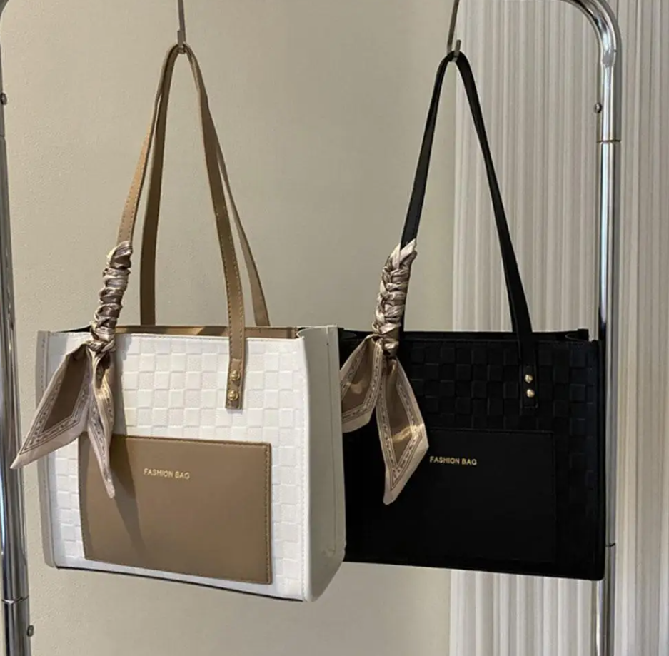 Women shoulder bag messenger bag Girl casual Handbag Ladies bags Ladies Tote Bag Large Capacity Handbag  Fast delivery within 1-5 days