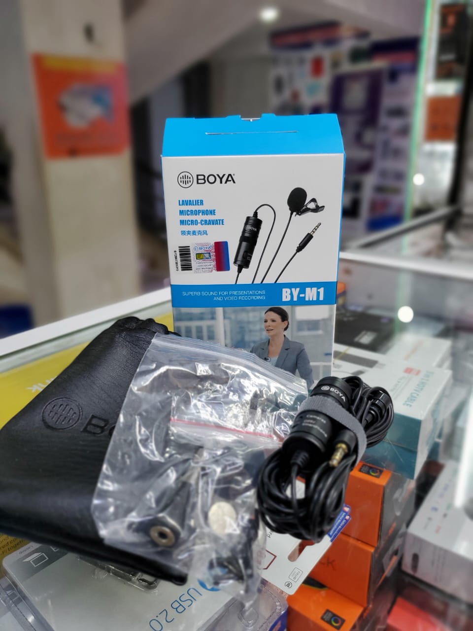 BOYA Microphone Combo Pack – BY-MM1 Shotgun & BY-M1 Omnidirectional Lavalier Microphones
