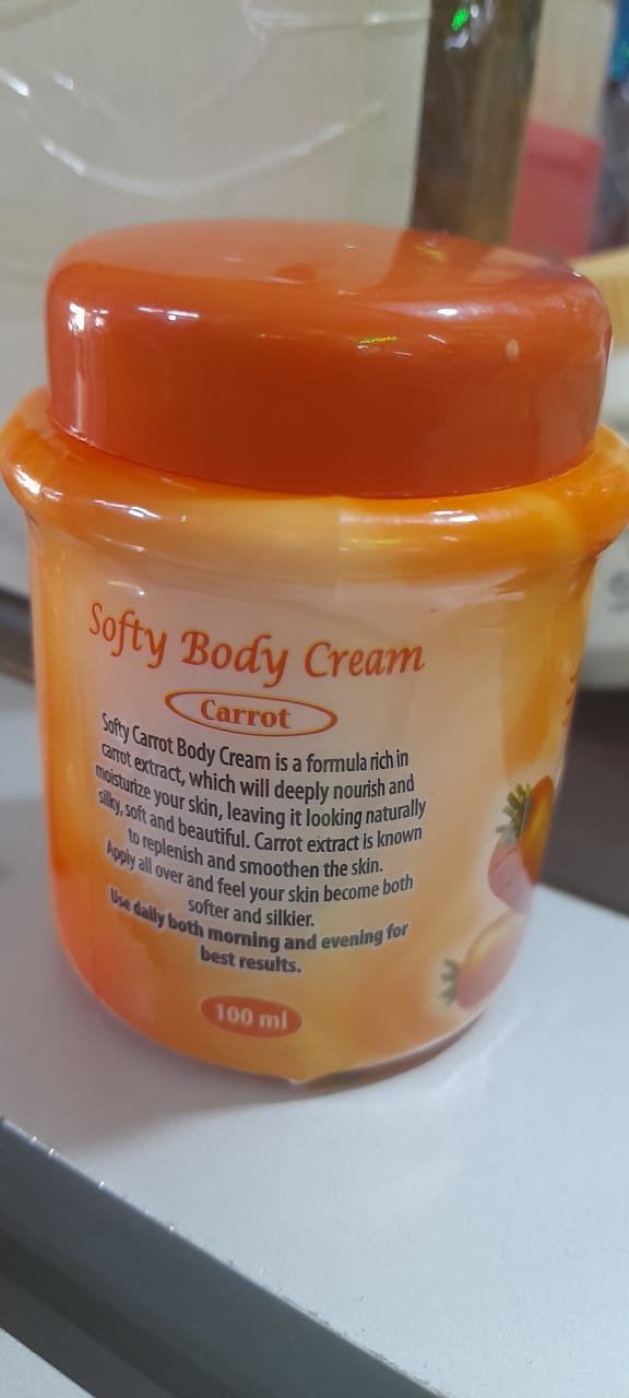 SOFTY CARROT Body Cream