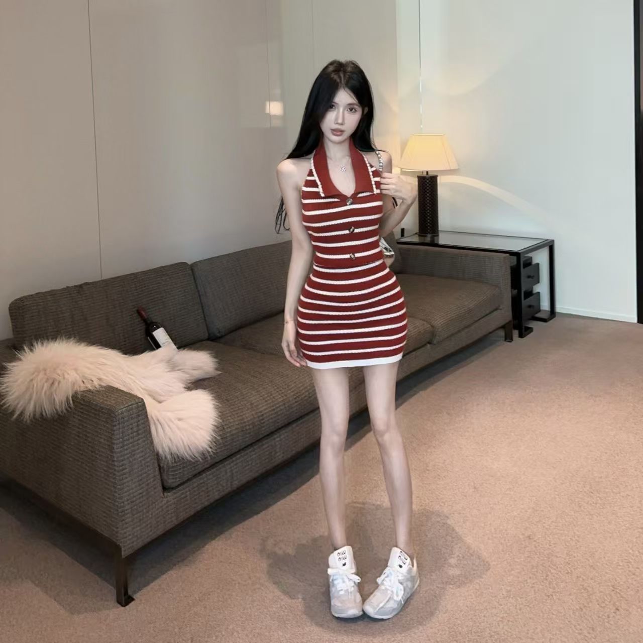 French-style Temperament Waist-cinching and Slimming Women's Short Polo-neck Red Striped Knitted Dress, Bodycon Skirt