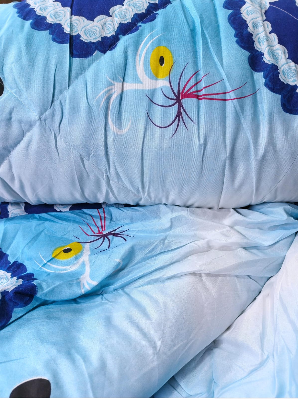 [🔥LIMITED OFFER 🔥 🥑🌽JUST FOR YOU !!! ] 4 Pc Size 5X6ft Classy Brand New Very High Quality Stylish and Luxurious Elegant Unbinded duvet with one sheet and two pillowcases at Affordable Price✨👌