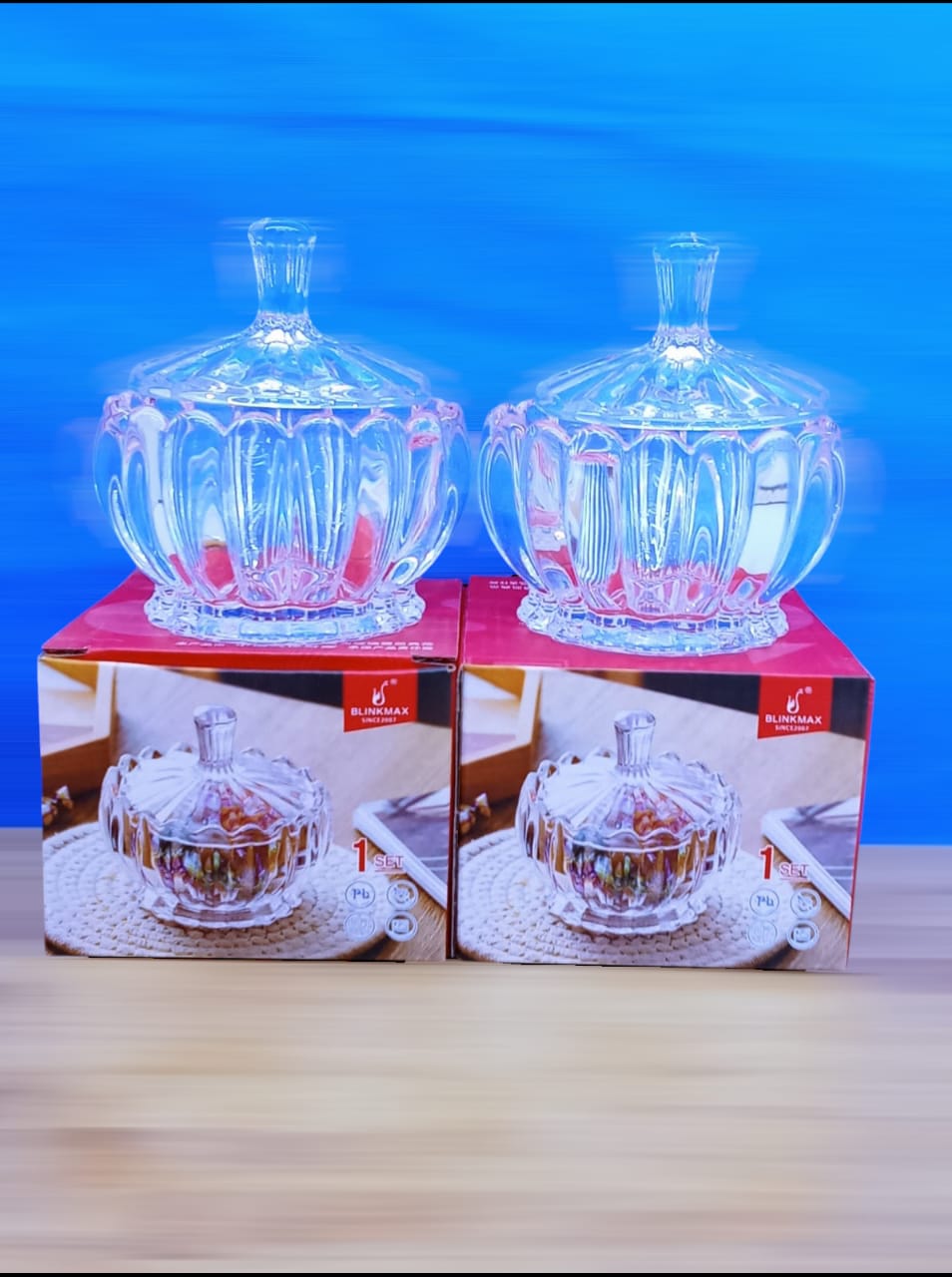CLASSY 1pc Clear Sugar Dish – Transparent Sugar Bowl with Lid for Kitchen & Dining Elegant clear sugar dish with lid, perfect for serving sugar, spices, or condiments. Stylish and practical for home,