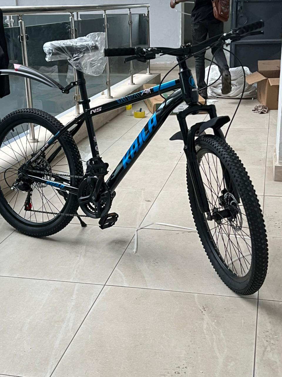 ⚡ IN DEMAND OFFER ⚡ 1pcs (size 26) Adult/Teen Bicycle – Durable Steel Frame, 21-Speed Mountain Bike for Commuting, Off-Road & Leisure Riding