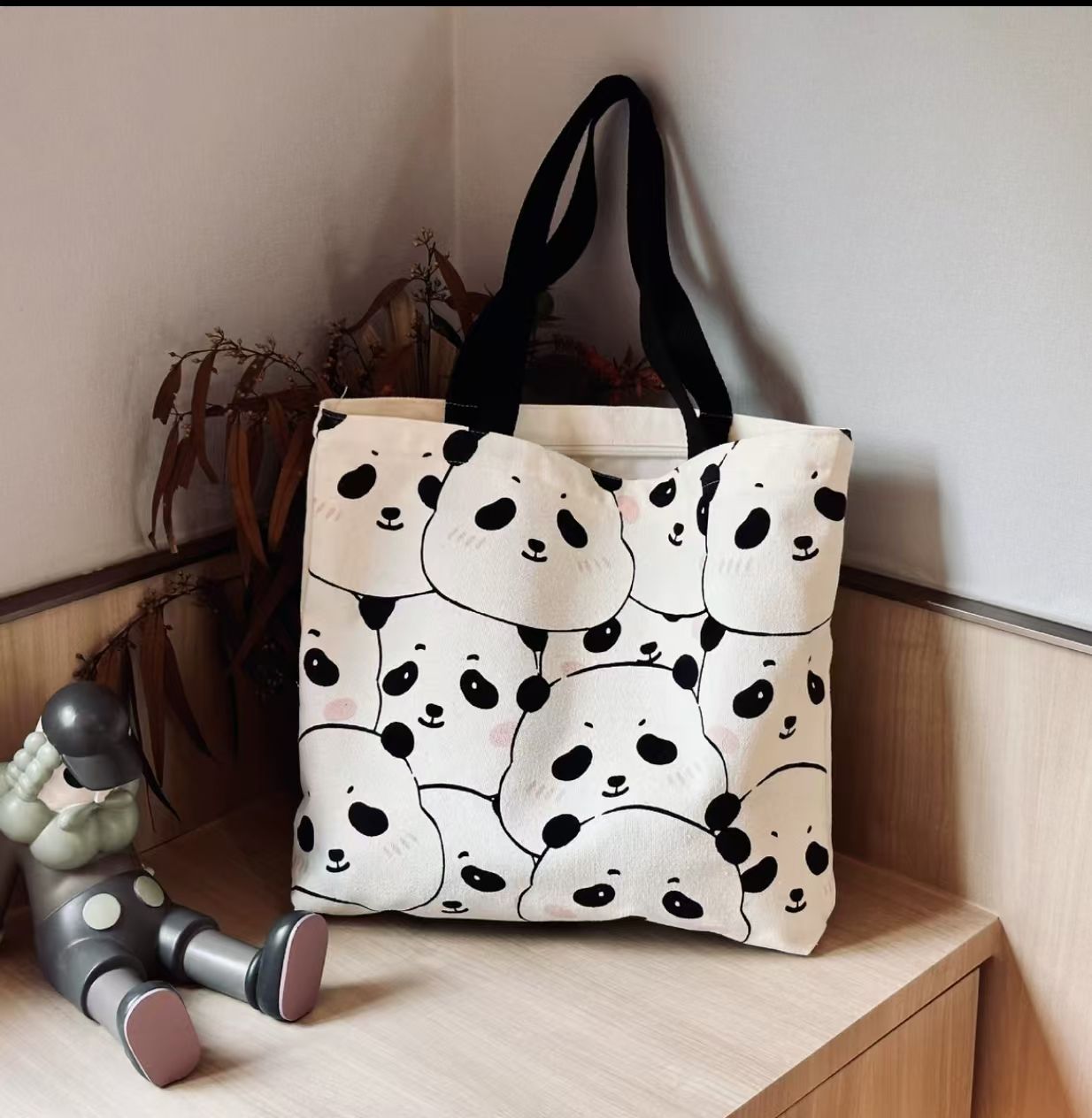 New arrived large capacity cute panda handbag canvas bag shoulder bag female student backpack mom shopping and travel bag