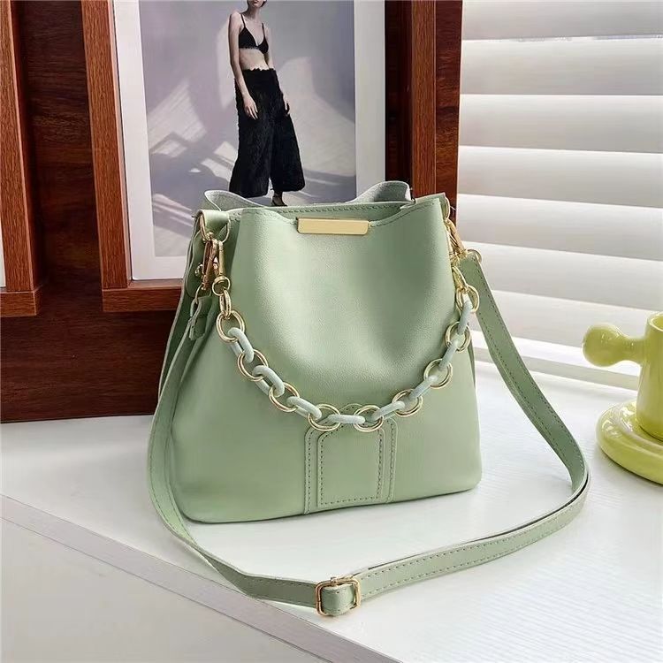 New Ladies Shoulder Bag Messenger Bag Fashion Chain Handbag Gift Bag for Girlfriend Handbag Chain Bucket Bag Simple Fashion Trend Candy Color Multipurpose Bag Large Capacity hangbag  bags Green,21.5*20*11.5cm