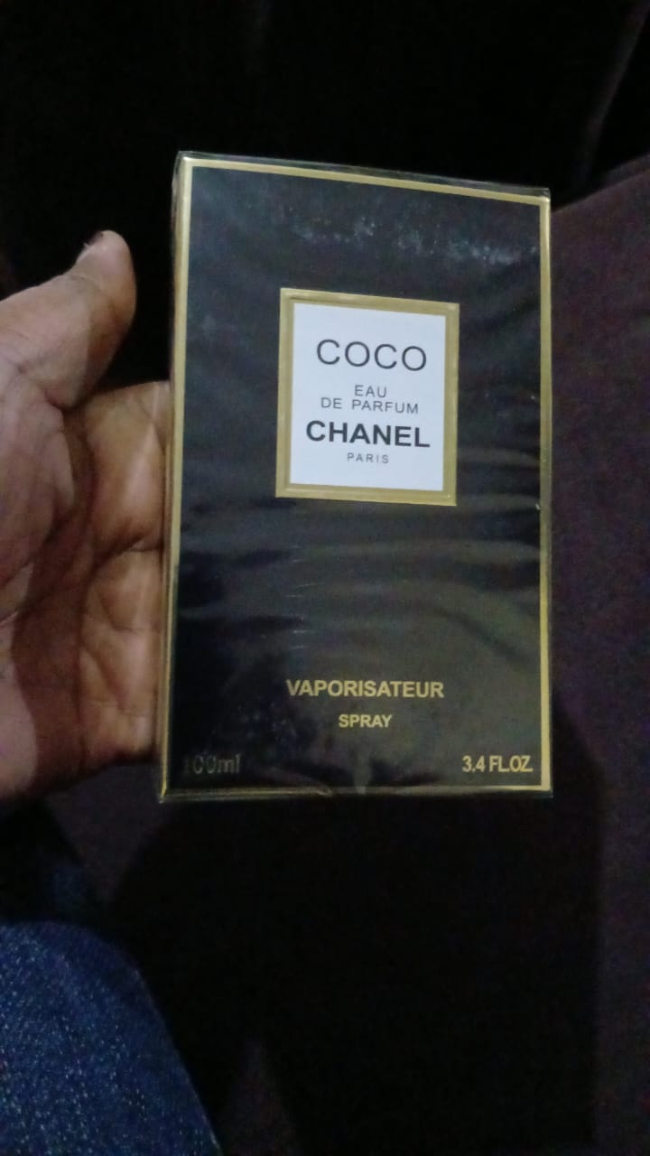 Coco Channel Perfume The composition for opens with fresh citrus and green notes, that is followed by the note of violet and lily-of-the-valley.