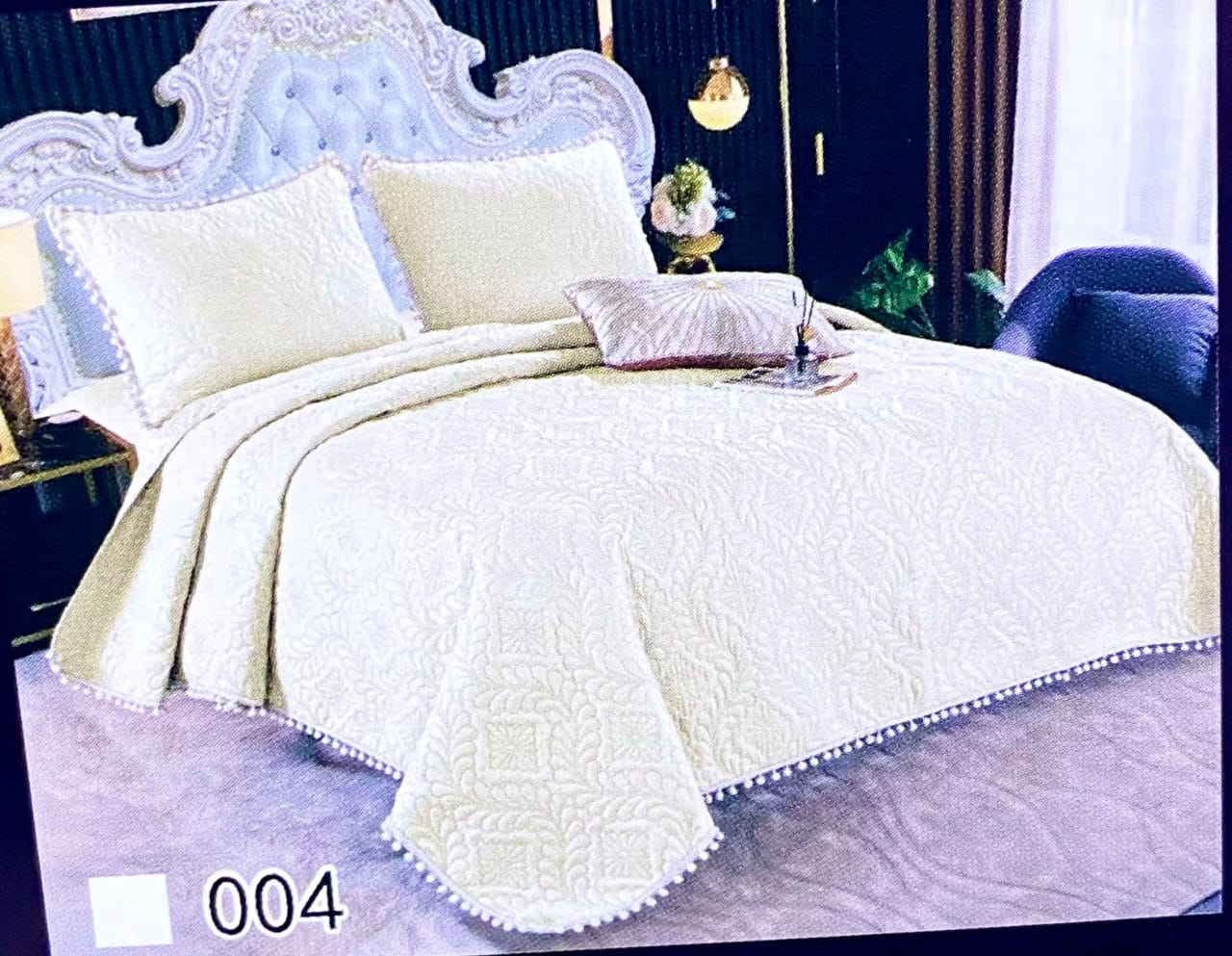 TC Bedcover, one bedsheet and two pillowcase size 6*6