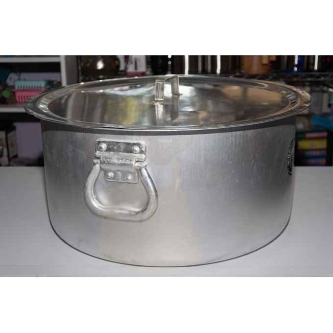 COOKING POT. 55litrs cooking sufuria with handle and lid, Tight-fitting covers seal in moisture and nutrients, Ideal for open charcoal jiko or firewood cooking, Durable and easy to clean