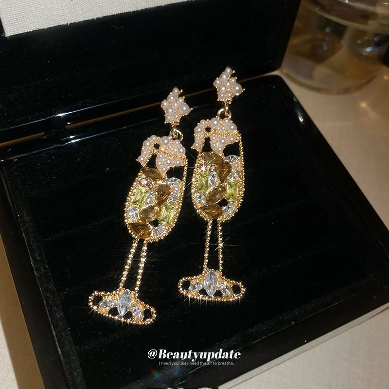 Silver Needle Inlaid With Diamonds, Pearl Wine Glass Earrings, Elegant Temperament, Light luxury, High-End Feeling, Palace Style Earrings