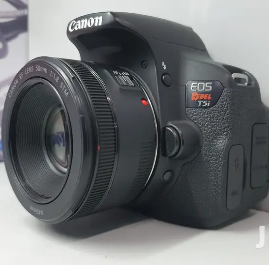 Canon EOS Rebel T5i DSLR Camera + 50mm f/1.8 Lens EX-US EXCELLENT Condition