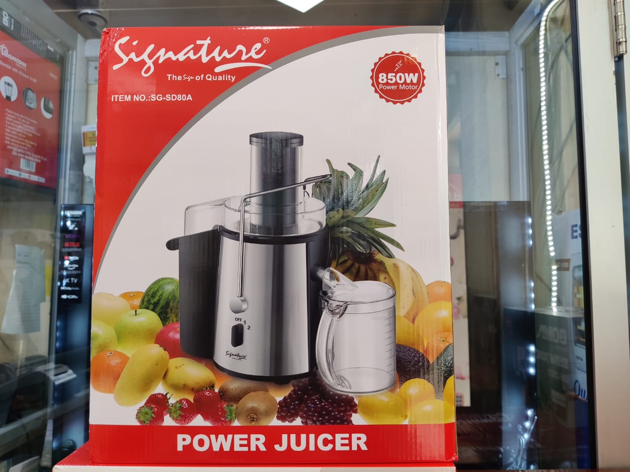 Signature Electric Juice Extractor 850 Watts Heavy Duty Juicer Machine/ Extractor For Whole Fruit & Vegetables With 1 Year Warranty - Stainless Juicer/ Blender