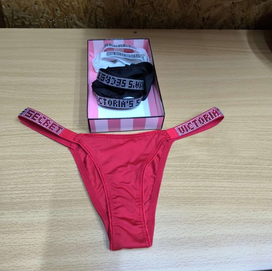 Calvin Klein Bikini Calvin Klein Panties 3 -Piece Women's Underwear Set; Seamless Thong – Sexy and Comfortable Ladies' Briefs Lingerie