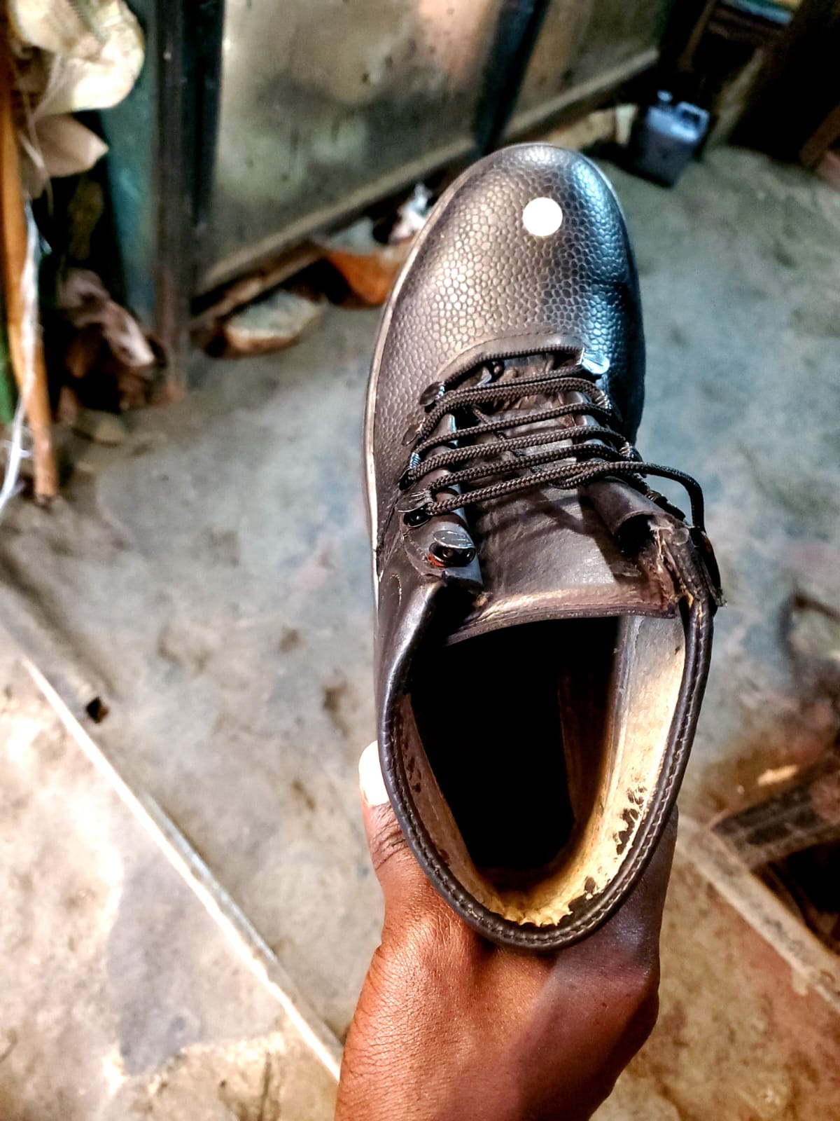 Men's ​Shoes Fashion Boots Home And Industrial Safety Boots Bootie Labor Protection Shoes Anti-Smash Anti-Puncture Wear-Resistant Rubber Sole Work Shoes Protective High-Top Boots Men Shoe