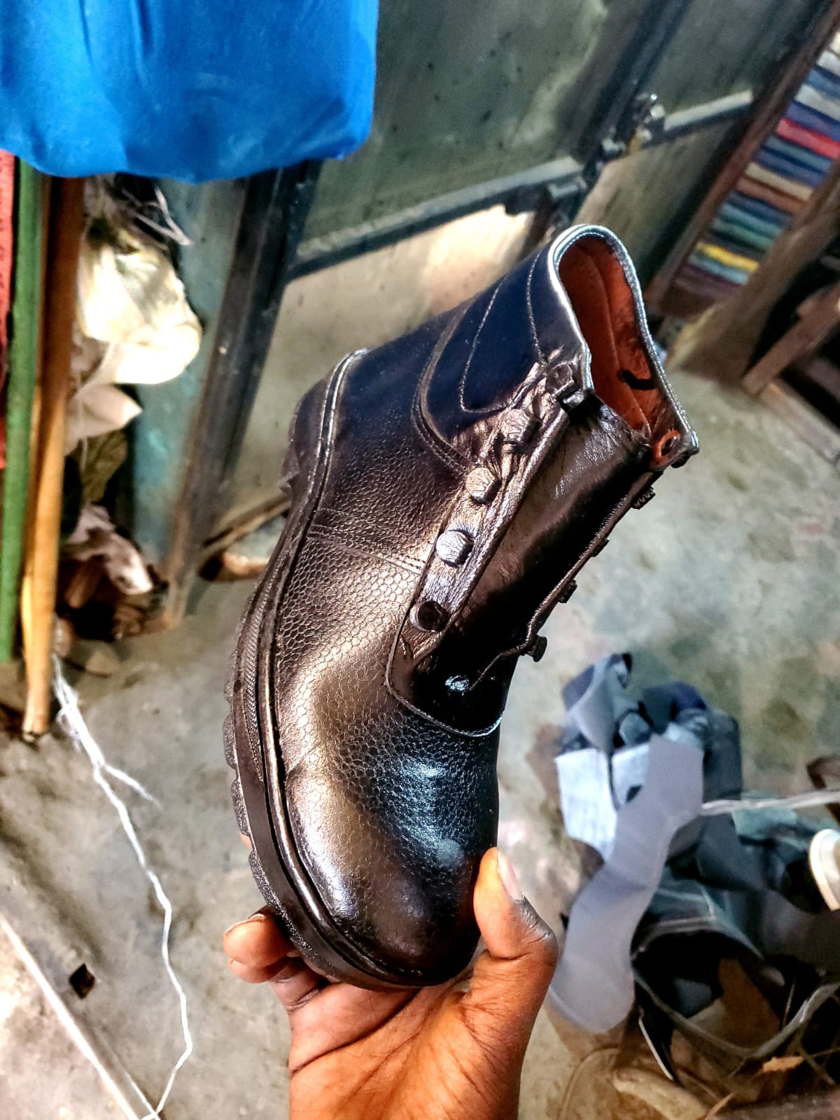 Men's ​Shoes Fashion Boots Home And Industrial Safety Boots Bootie Labor Protection Shoes Anti-Smash Anti-Puncture Wear-Resistant Rubber Sole Work Shoes Protective High-Top Boots Men Shoe