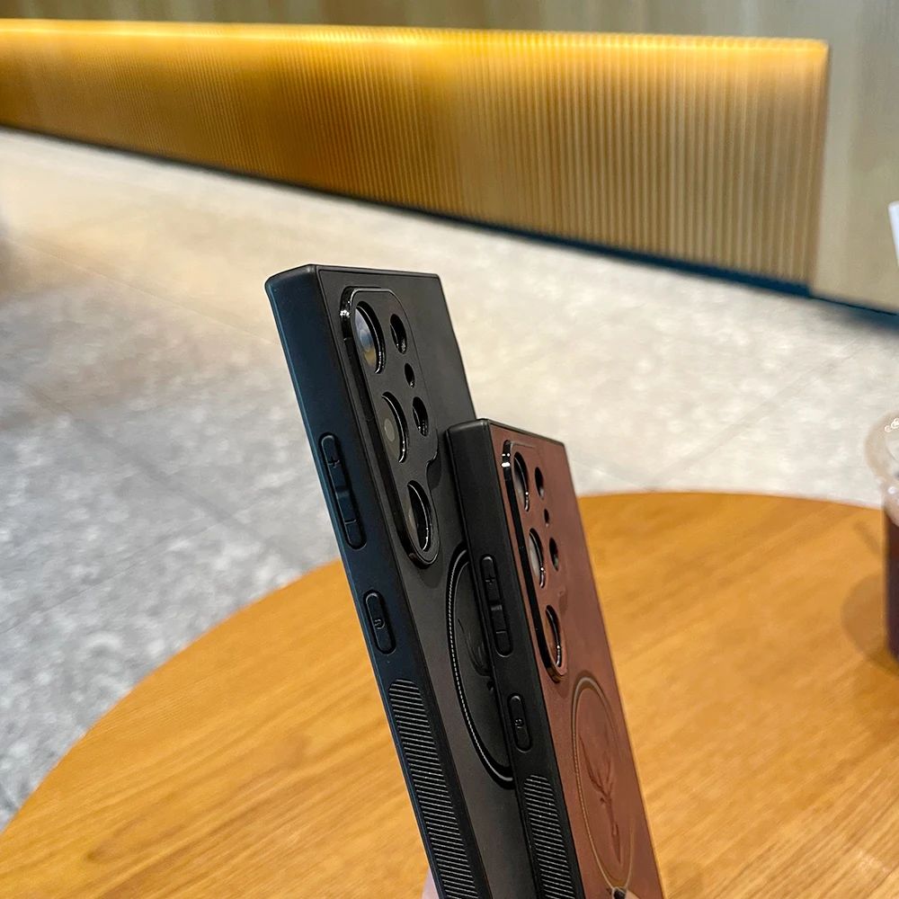 Luxury For Magnetic Wireless Charging Leather Phone Case For Samsung Galaxy S24 S23 S22 S21 Plus Ultra Cover Elk Deer Shell