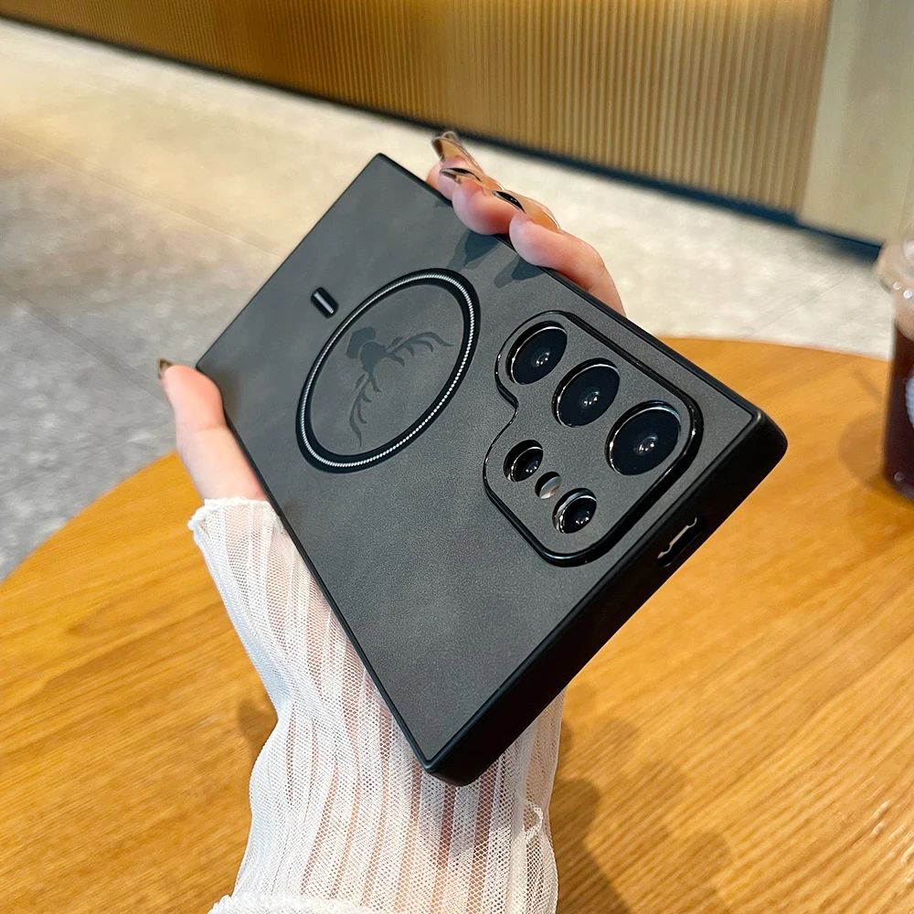 Luxury For Magnetic Wireless Charging Leather Phone Case For Samsung Galaxy S24 S23 S22 S21 Plus Ultra Cover Elk Deer Shell