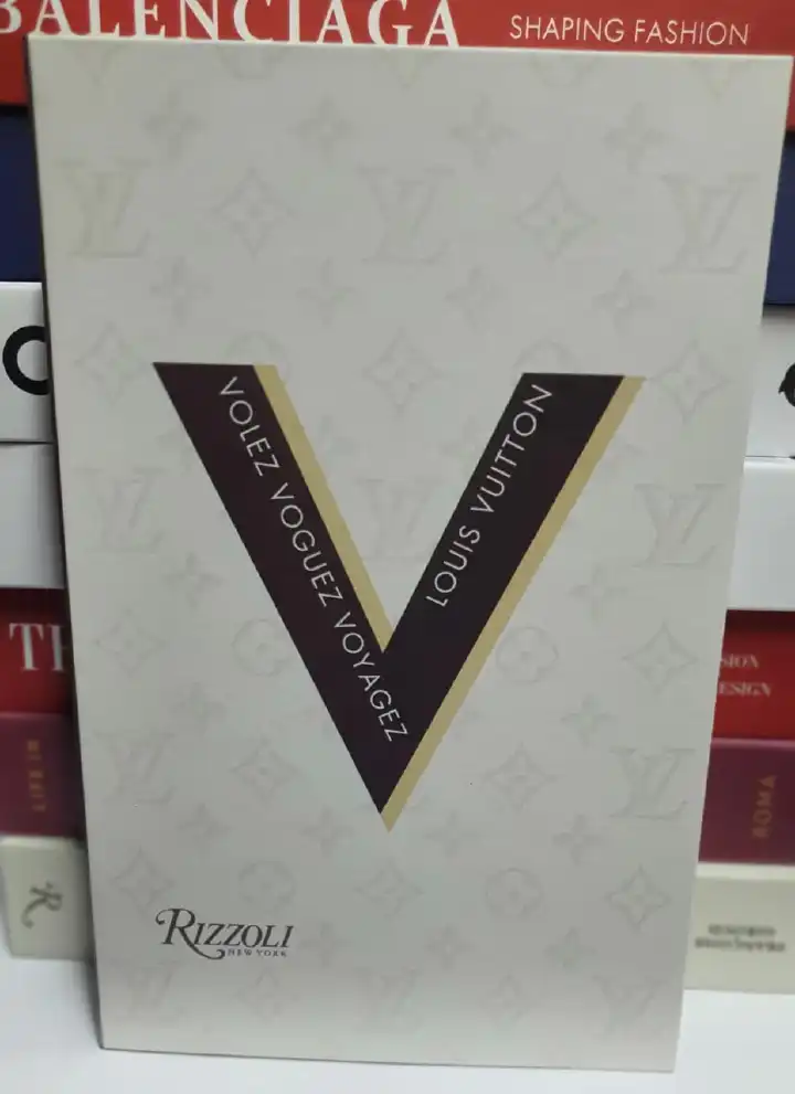 5pcs Luxury Dummy / Decorative books for coffee tables, bookshelves and interior design styling