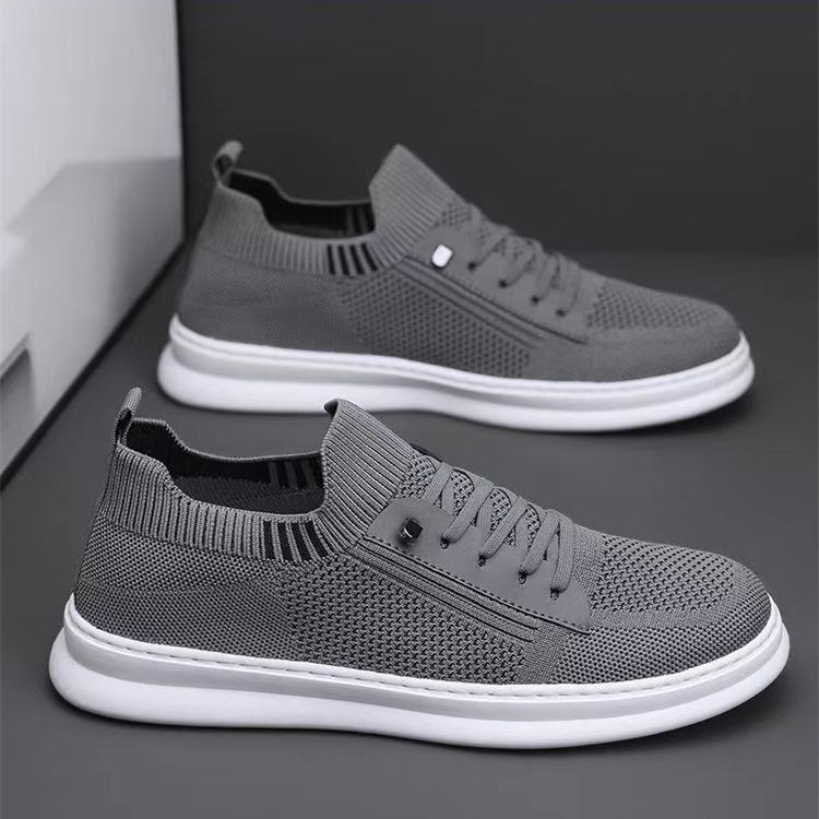 Men's mesh breathable fly woven shoes with soft soles fashionable and trendy casual shoes