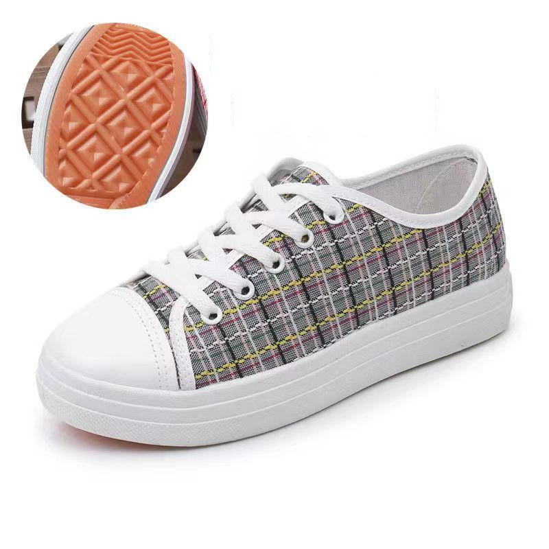 Sports shoes women's canvas shoes breathable soft sole fashionable and trendy casual shoes