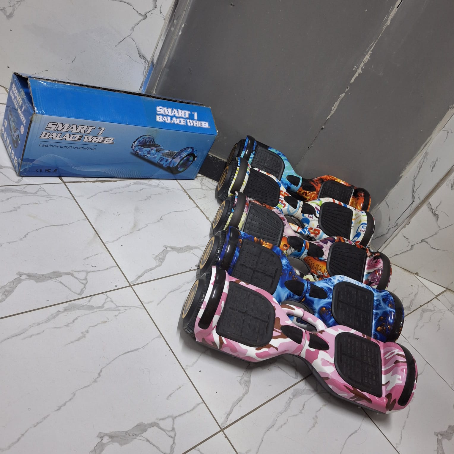 Smart 7 Hoverboard with Bluetooth – Includes Protective Gear & Charger for Safe, Fun Rides