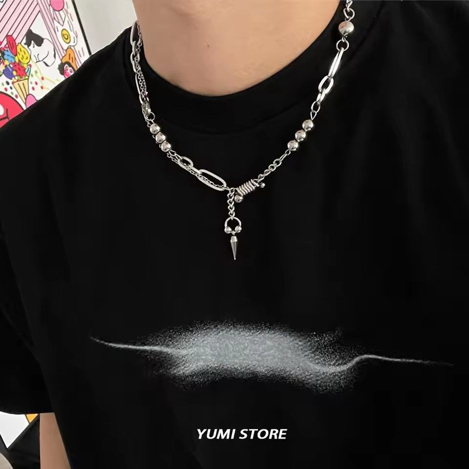 Hip-Hop Rivet Pendant Necklace For Man Woman Punk Titanium Steel Splicing Clavicle Sweater Chain Unisex Jewelry Kpop Accessories